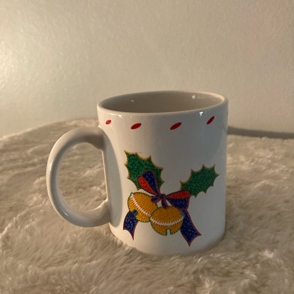 Crate&Barrel 12oz Christmas Ceramic Mug 
Design by Julia Bullmore